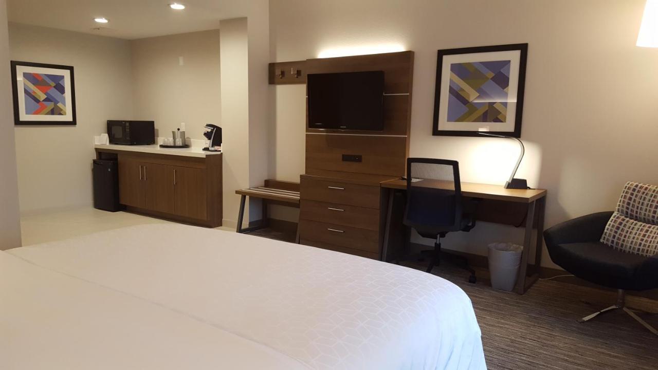 Holiday Inn Express Fremont - Milpitas Central By Ihg Buitenkant foto