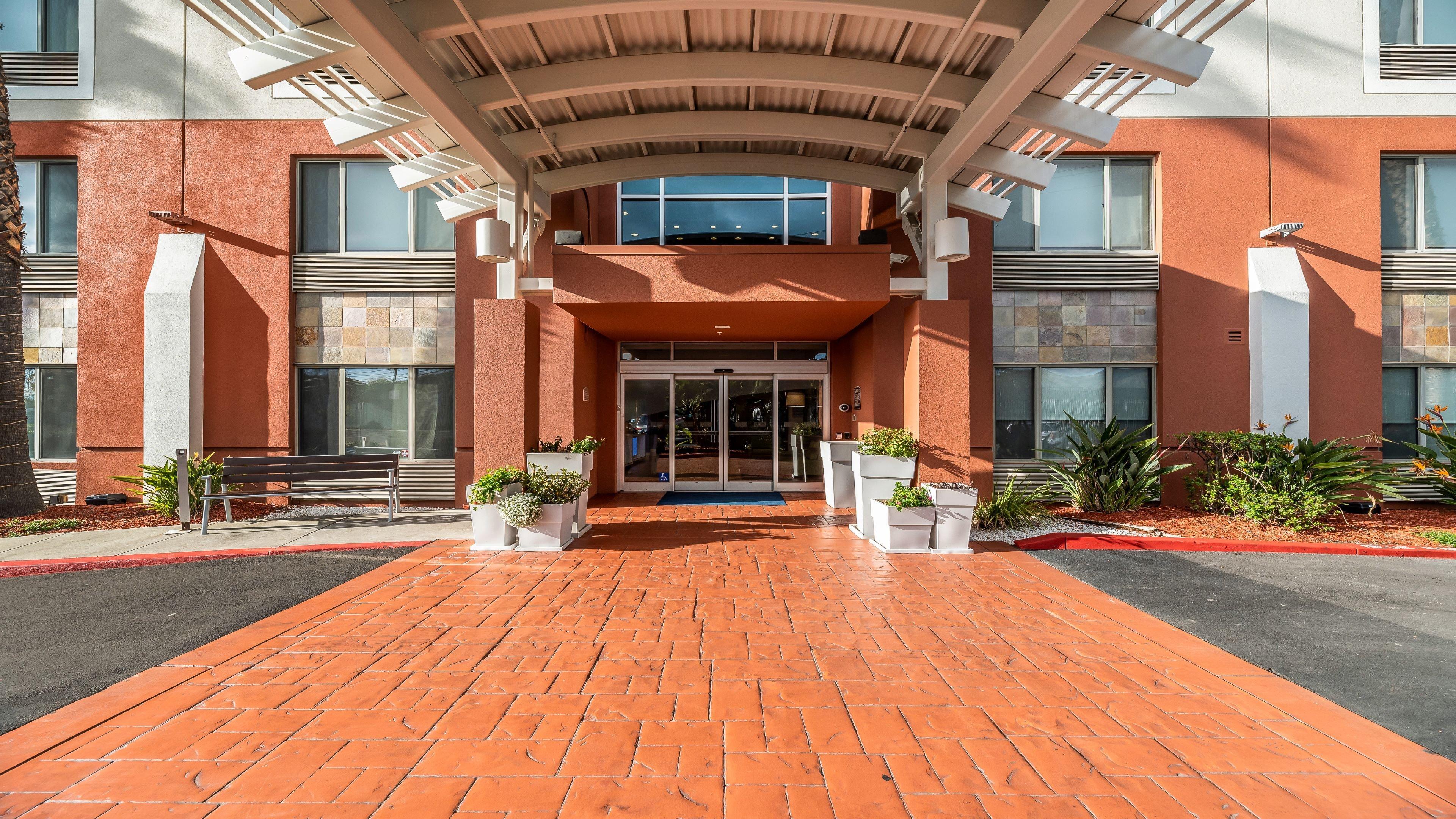 Holiday Inn Express Fremont - Milpitas Central By Ihg Buitenkant foto